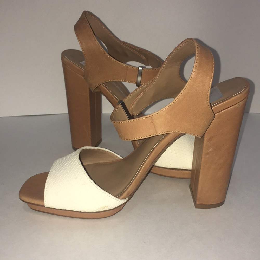 Dolce Vita Feryl Brown & White Leather Ankle-Strap Chunky Heel Sandals 9